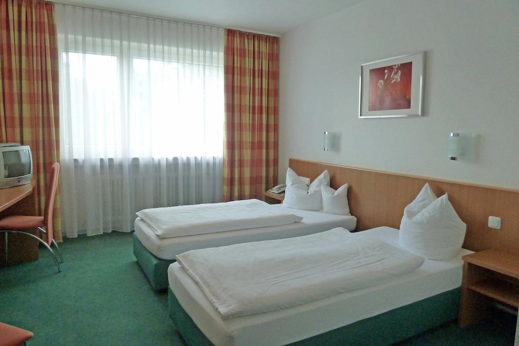 Landhotel Sulzbacher Hof 술츠바흐 객실 사진