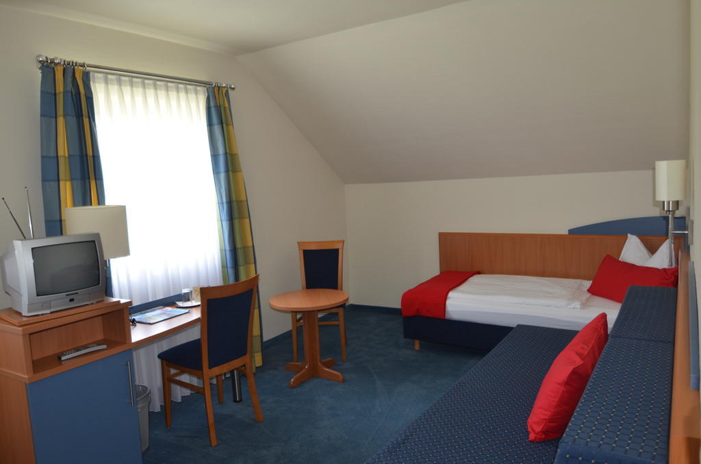 Landhotel Sulzbacher Hof 술츠바흐 객실 사진