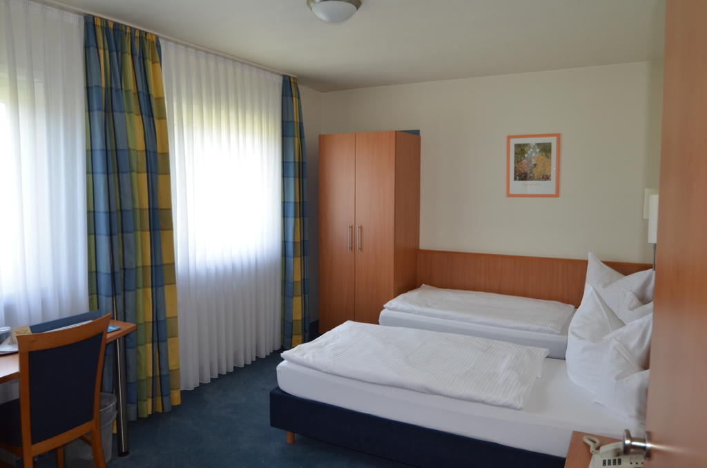 Landhotel Sulzbacher Hof 술츠바흐 객실 사진
